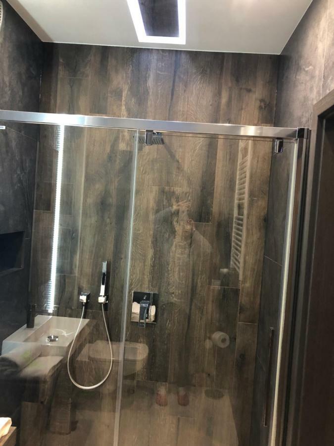 Apartament W Cieplicach Perfekt Jelenia Gora Bagian luar foto